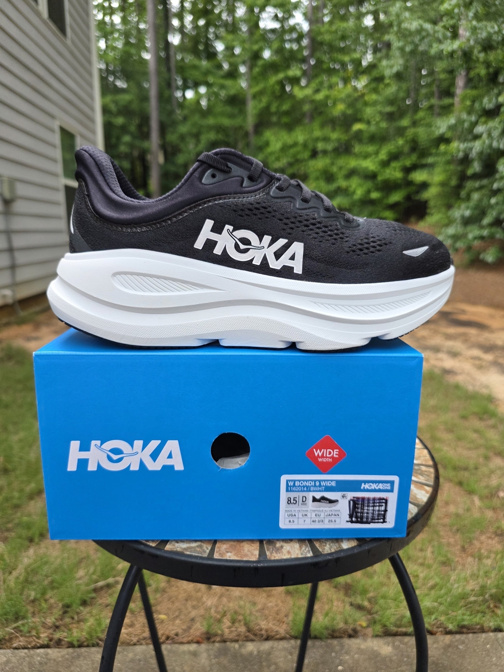 Hoka Bondi 9 1162014 BWHT Black/White Running Shoes Women Sz 8.5 D Wide Worn 1x